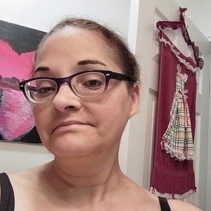 Meet your Posher, Ivonne